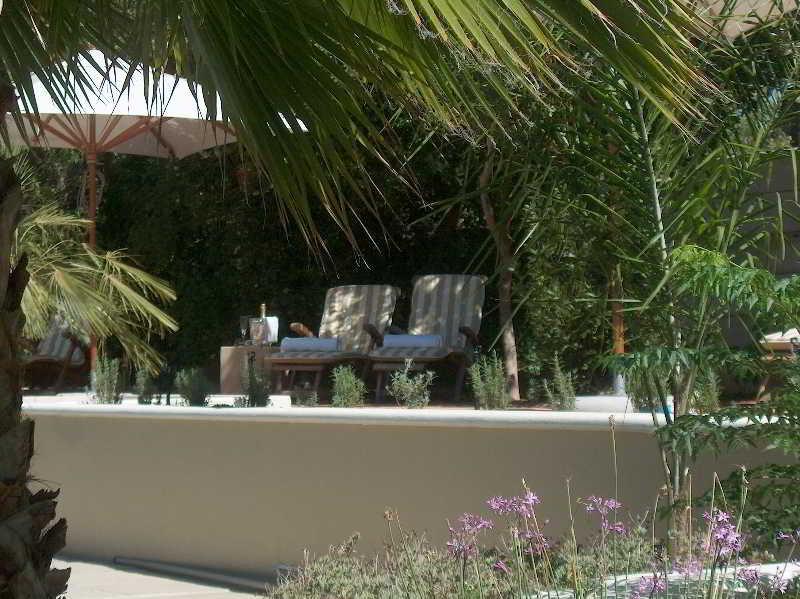 Somerset Villa Guesthouse サマーセット・ウェスト エクステリア 写真