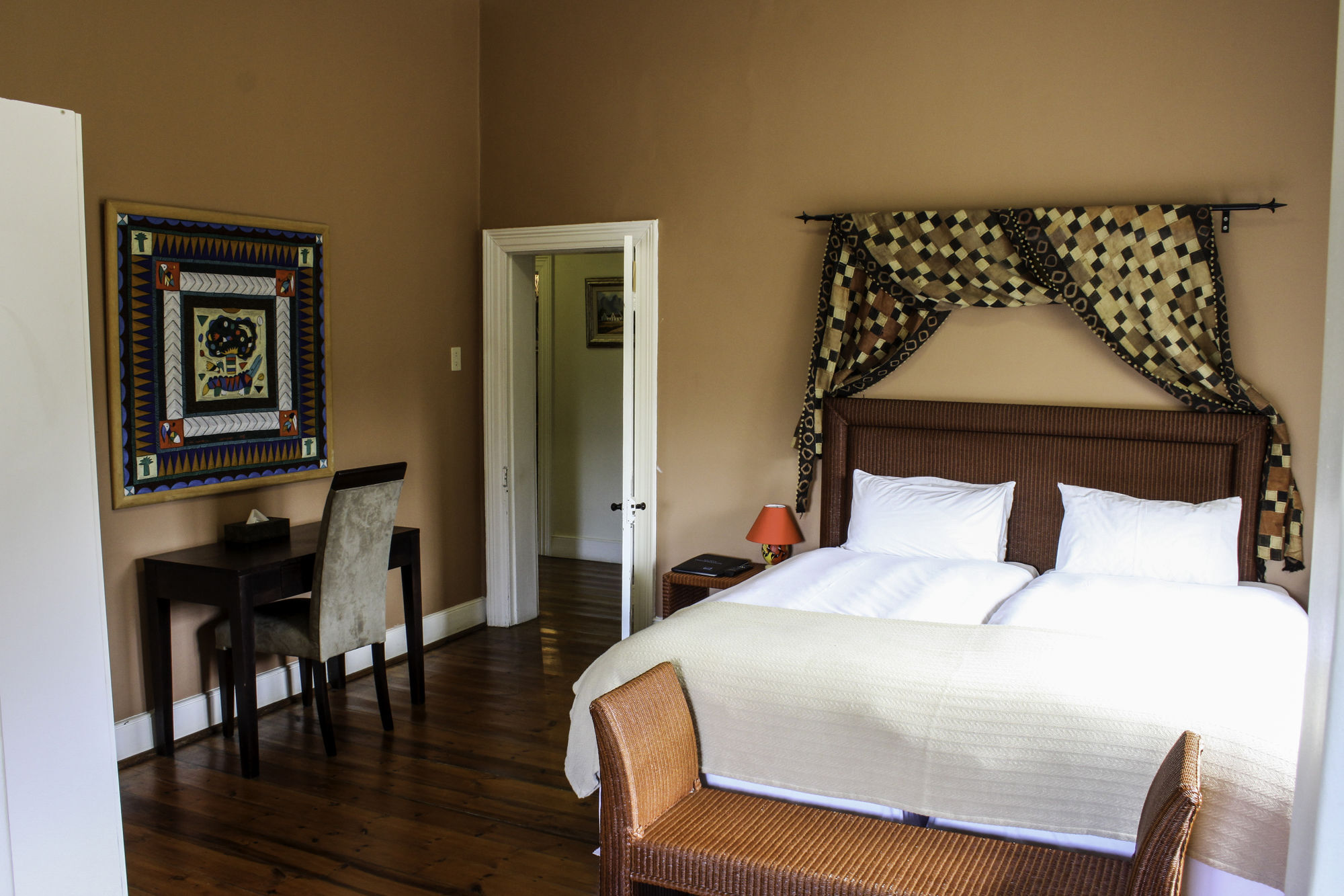 Somerset Villa Guesthouse サマーセット・ウェスト エクステリア 写真