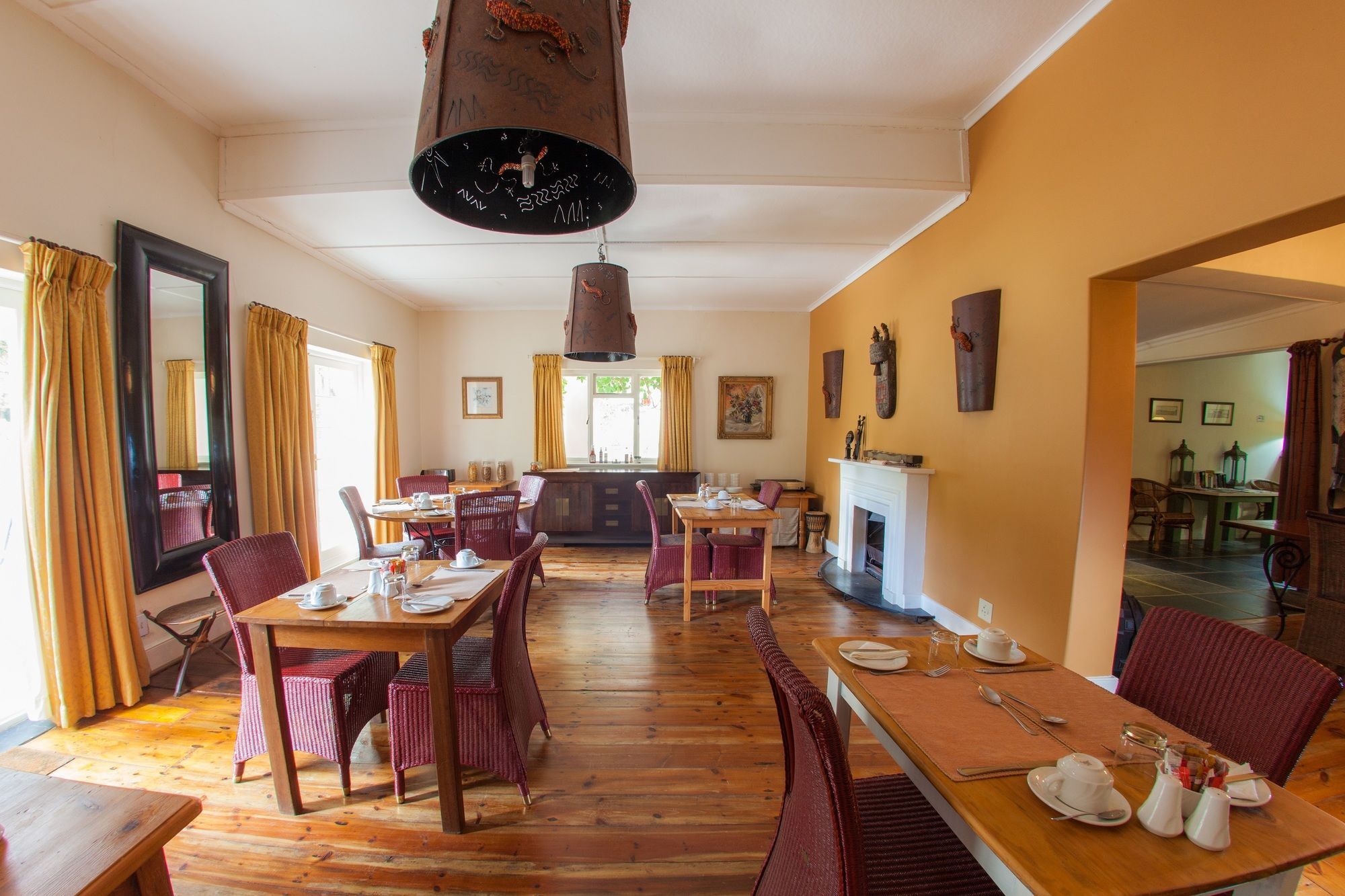 Somerset Villa Guesthouse サマーセット・ウェスト エクステリア 写真