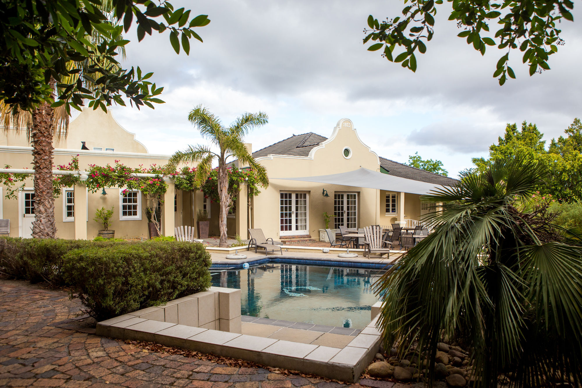 Somerset Villa Guesthouse サマーセット・ウェスト エクステリア 写真