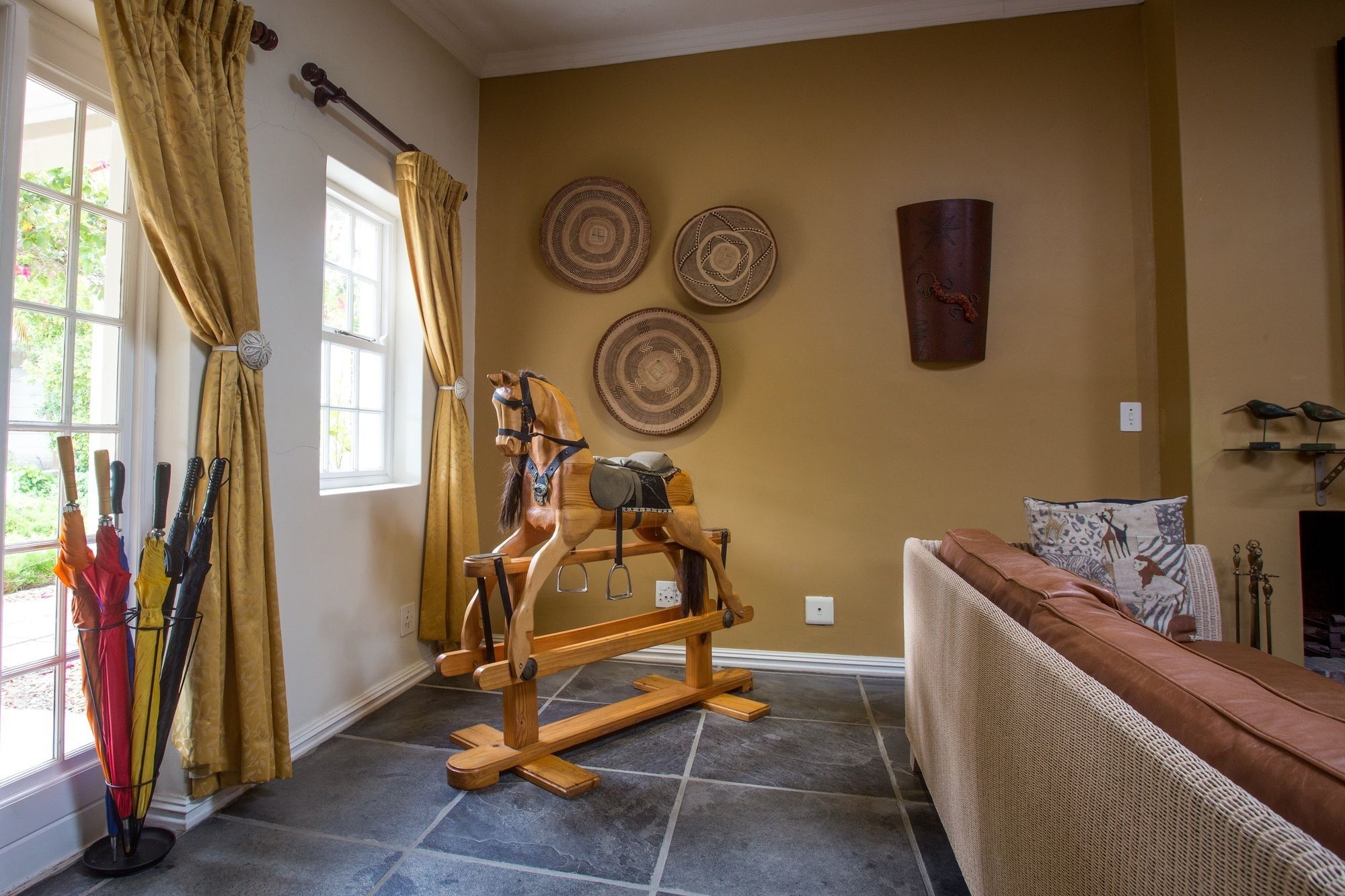 Somerset Villa Guesthouse サマーセット・ウェスト エクステリア 写真