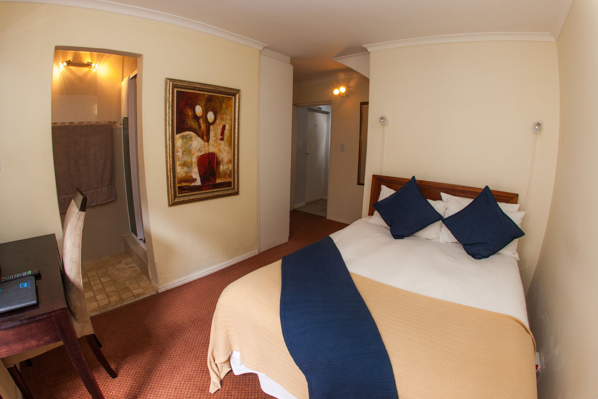 Somerset Villa Guesthouse サマーセット・ウェスト エクステリア 写真