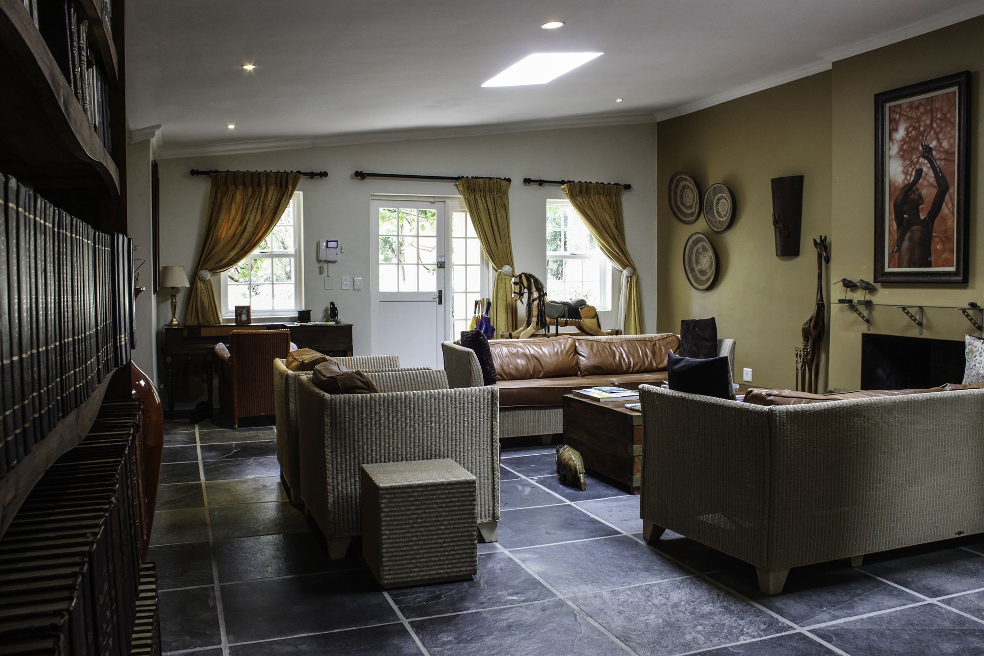Somerset Villa Guesthouse サマーセット・ウェスト エクステリア 写真